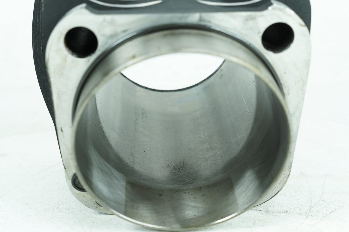 1999 - 2006 Harley-Davidson Softail Heritage Twin Cam Engine Jug 1 Cylinder Barrel  	16526-99