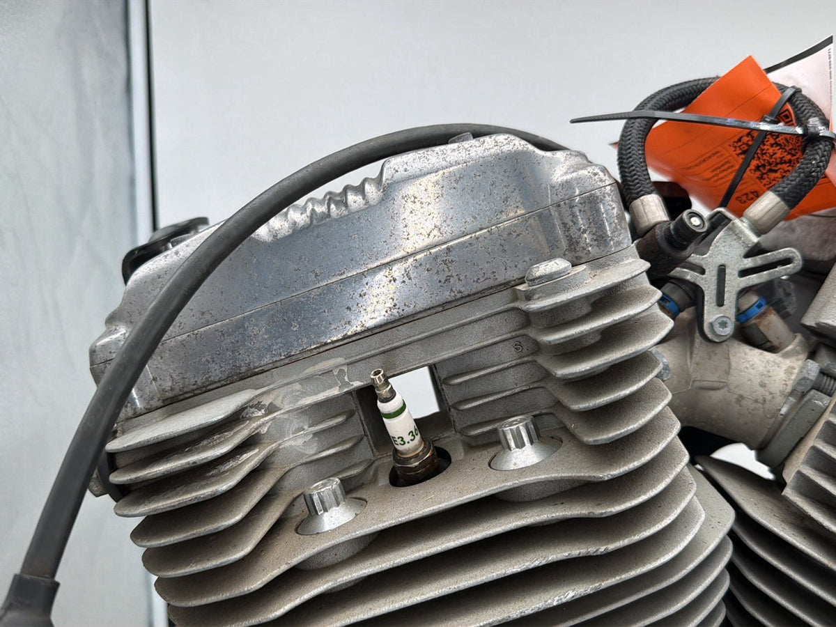 2014 Harley Sportster XL883L 883 SuperLow OEM EFI 883 Engine Motor Transmission