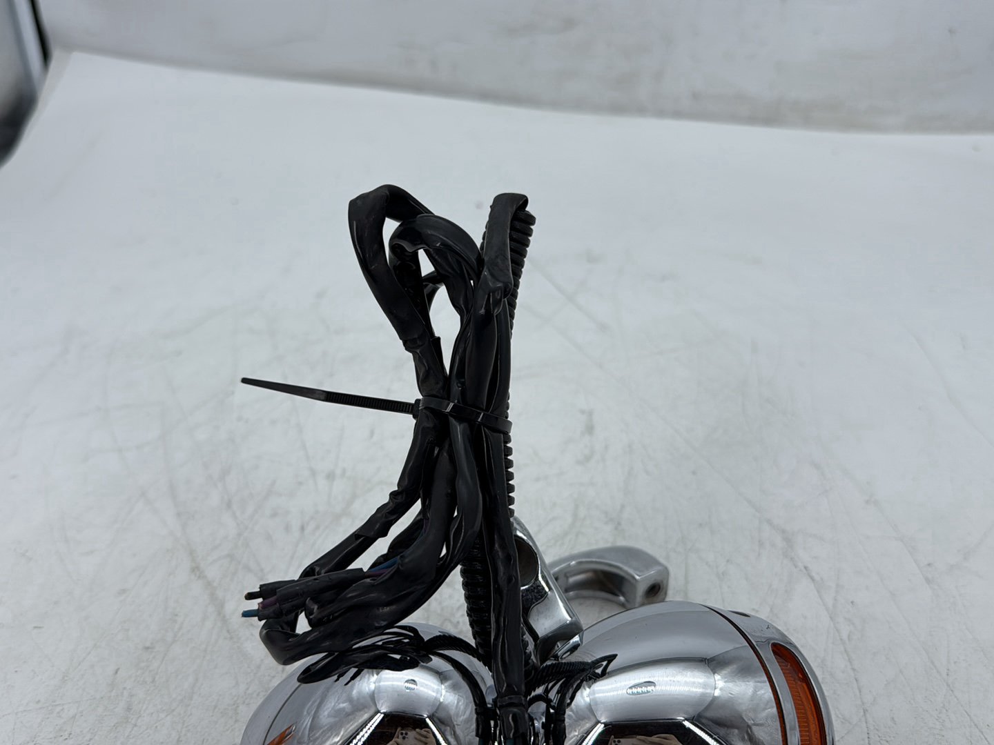 2000 Harley Dyna FXDWG Wide Glide OEM Front Left Right Turn Signal Indicators
