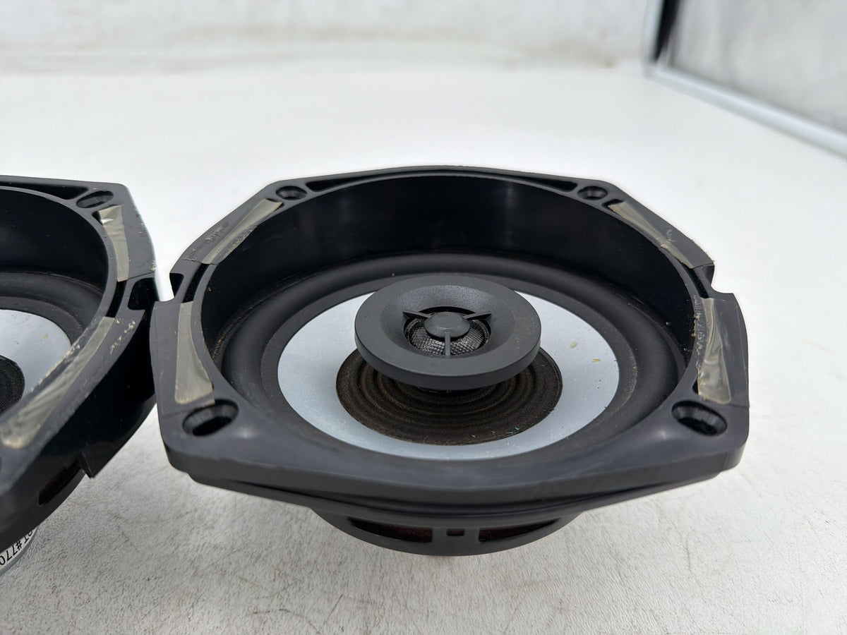 2007 Harley Electra Glide Touring CVO Eagle OEM Left Right Sound Audio Speakers