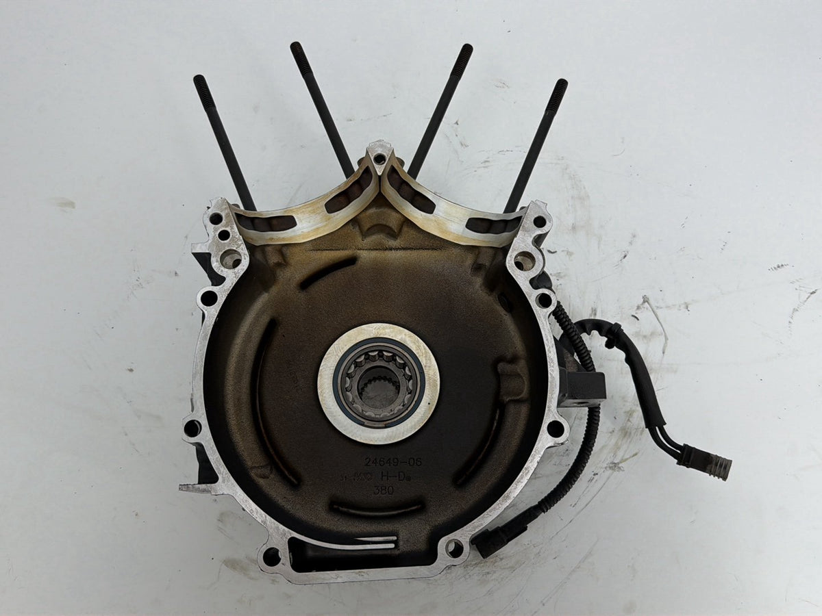 2013 Harley Touring Electra Glide Ultra OEM Crankcase Shaft Engine Motor Cover