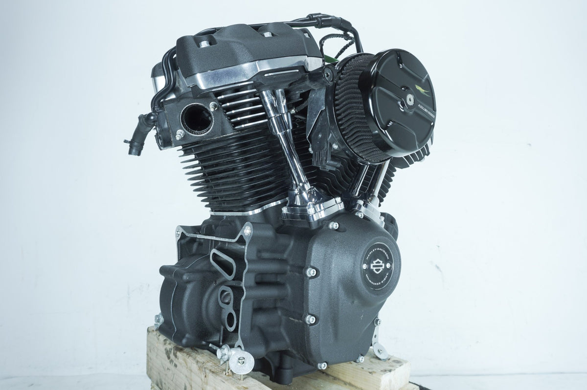 2018 Harley Softail FXBB Street Bob OEM EFI Milwaukee M8 107 Engine Motor