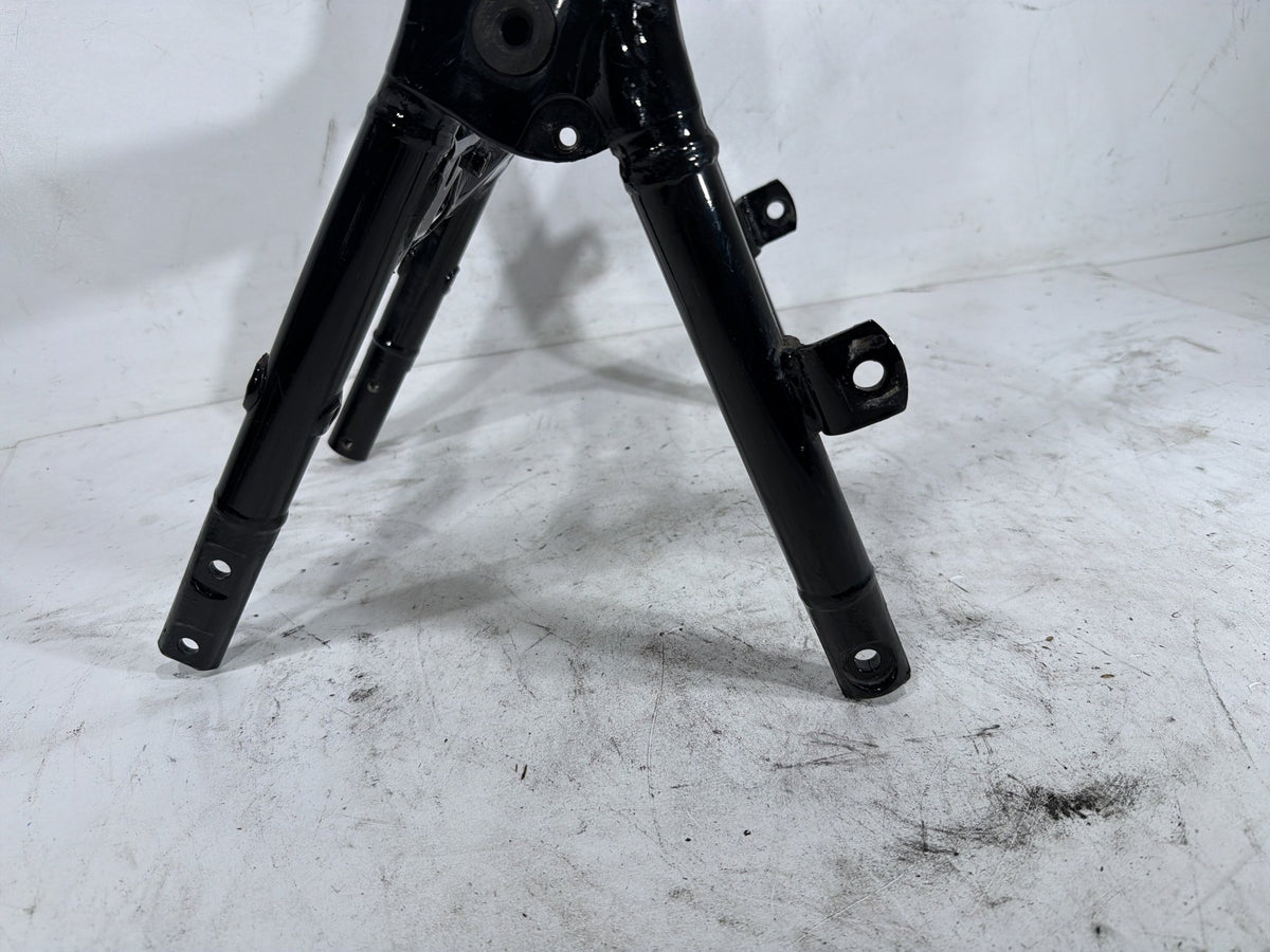2010 Harley Electra Glide Touring OEM Rear Back Sub Frame Rail Bar 48079-09BHP