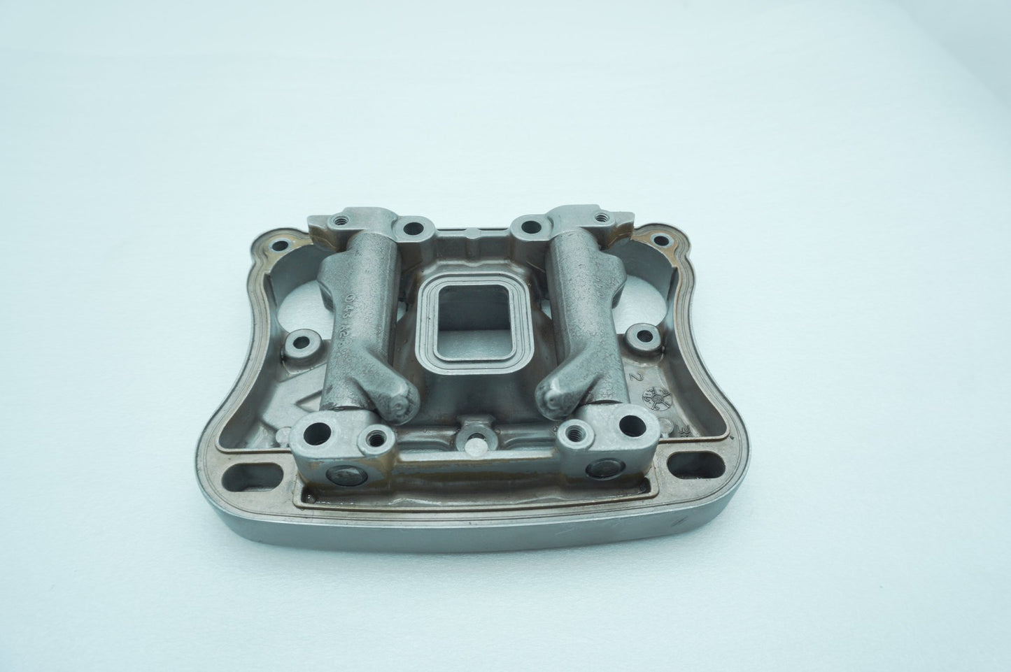 1991 - 2003 Harley-Davidson Sportster  Twin Cam Lower 1 Rocker Box 17543-99A 17501-86B