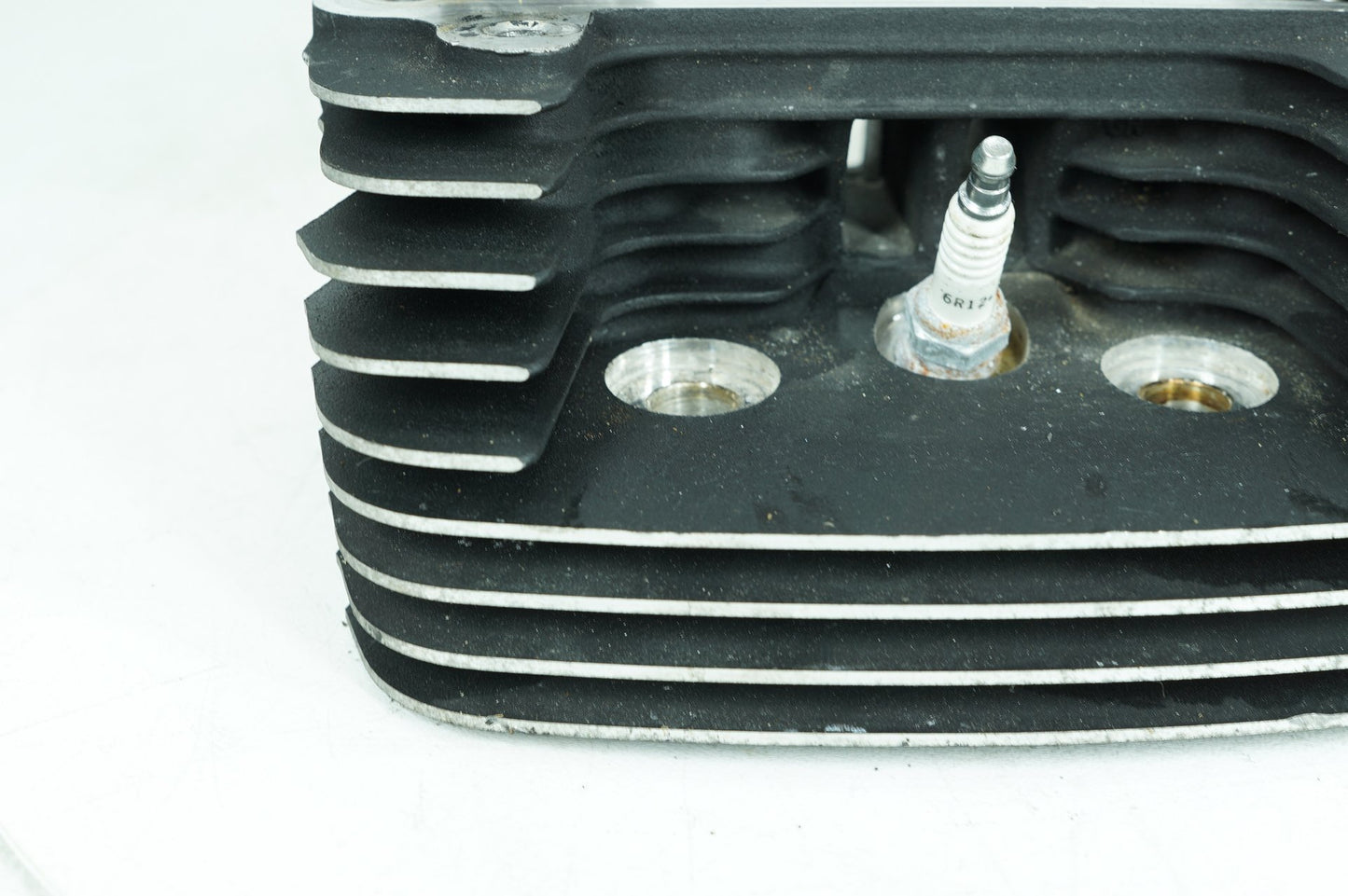 1999 - 2006 Harley-Davidson Softail Heritage Rear Twin Cam Engine Cylinder Head   16724-99