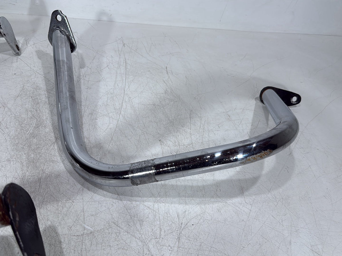 06 Harley Touring FLHRI Road King OEM Rear Left Right Saddlebag Guard Rails Bar