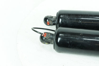 2007 - 2012 Harley-Davidson Touring Street Glide Rear Left Right Shock Absorbers   54662-02A