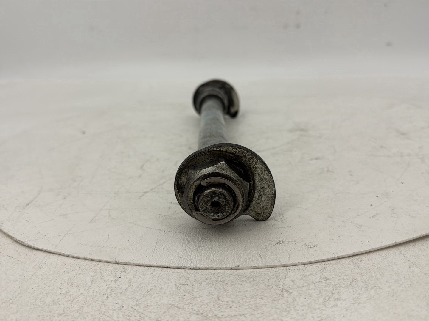 1999 - 2006 Harley-Davidson Touring Electra Glide Rear Wheel Axle Bolt Shaft 41056-02