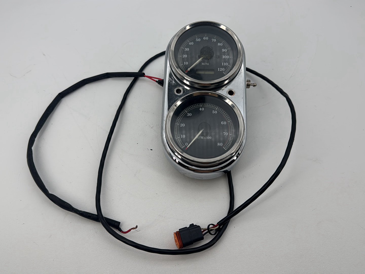 1999 - 2006 Harley-Davidson Dyna Low Rider Speedo Tacho Speedometer Tachometer Gauges 67025-99A