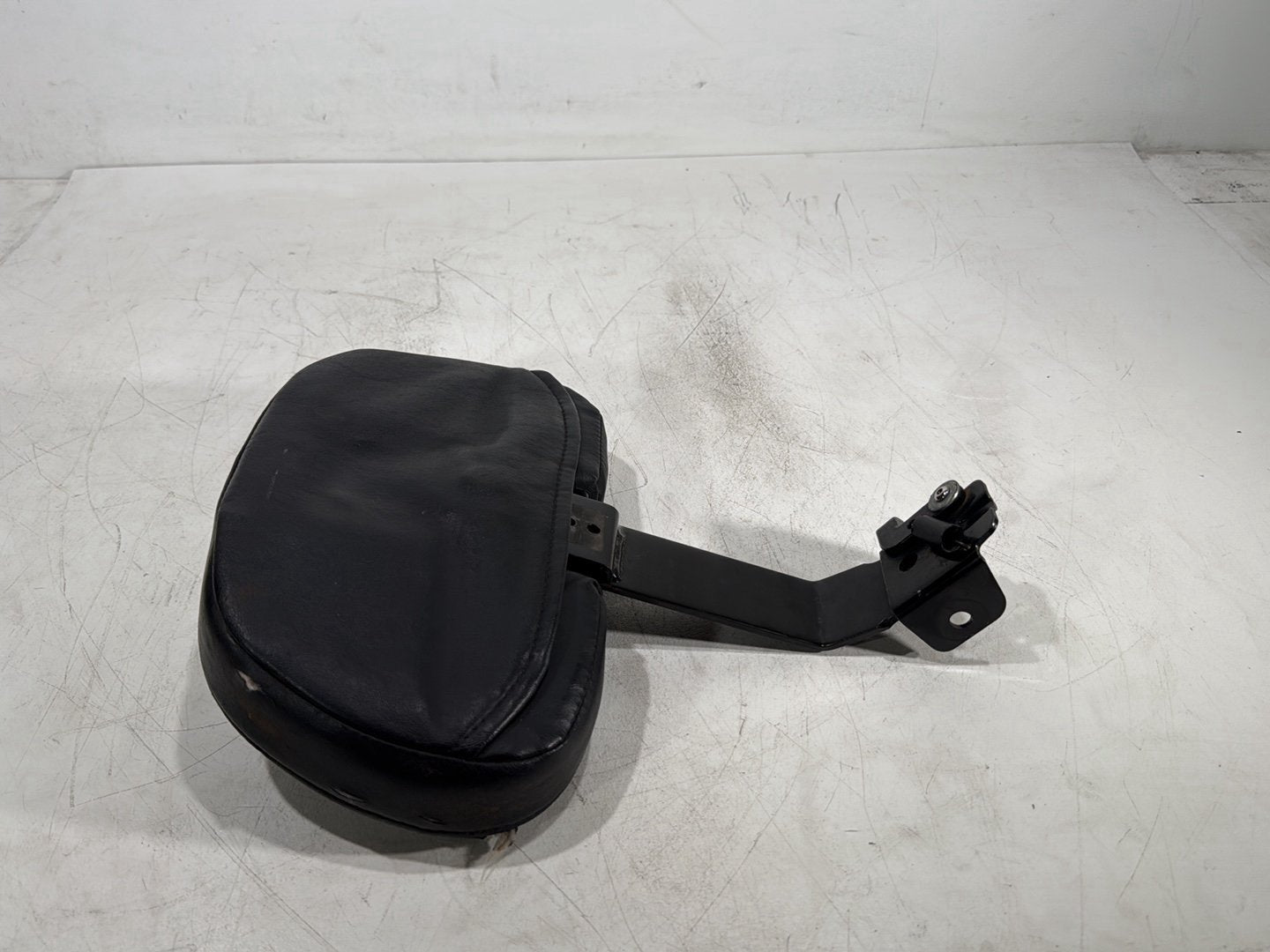 2015 Harley Road Glide Touring FLTRXS OEM Rider Driver Backrest Adjustable Cushion Pad