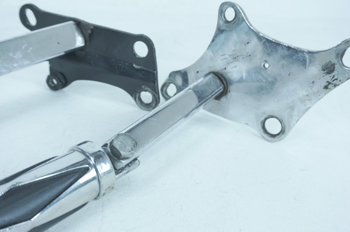 1984 - 1990 Harley-Davidson Sportster Limited Liberty Passenger Left & Right Foot Pegs 33048-72