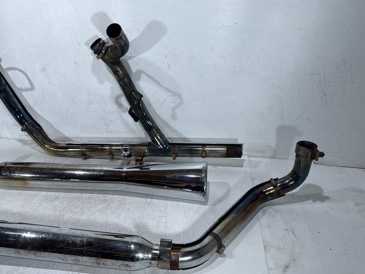 2007 Harley Electra Glide Touring Ultra OEM Exhaust Header Pipes Muffler