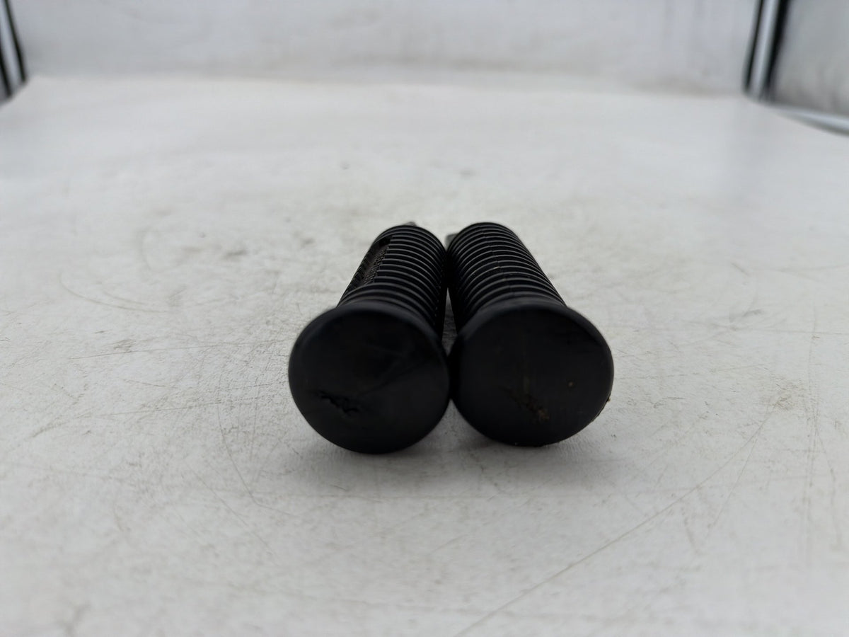 1991 Harley Sportster 883 Deluxe XLH883 OEM Left & Right Step Foot Rest Pegs