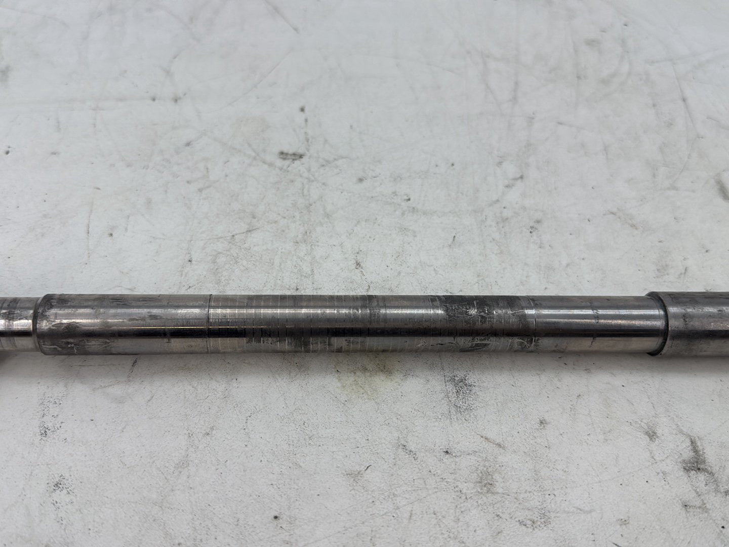 2002 Harley Heritage Softail Classic FLSTC OEM Front Wheel Axle Bolt Shaft