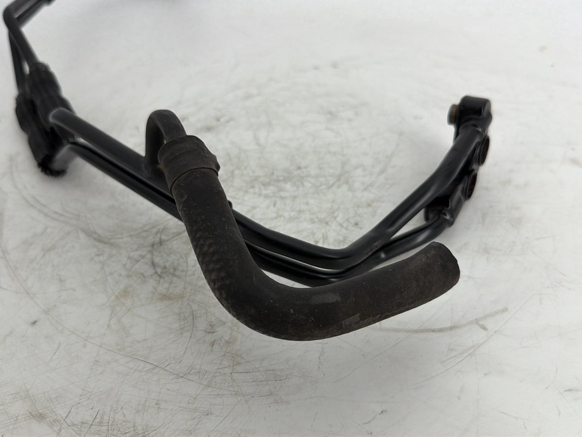 2019 Harley Touring FLHT Electra Glide OEM Water Cooling Pump Downtube Hose Pipe