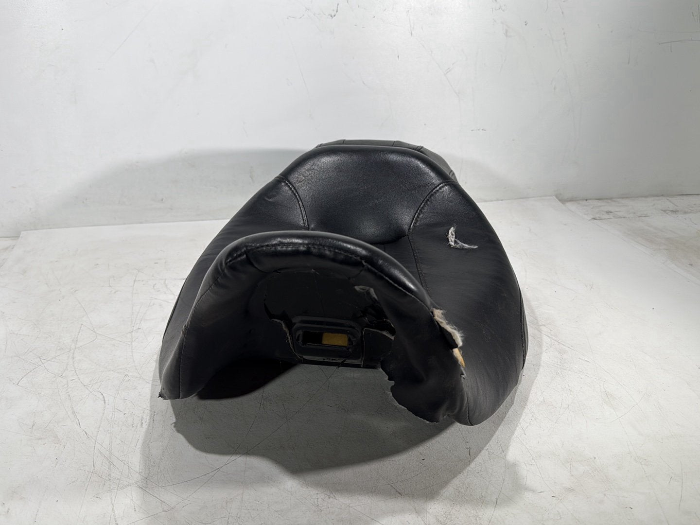 2015 Harley Road Glide Touring FLTRXS OEM Passenger Rider Driver Seat Saddle