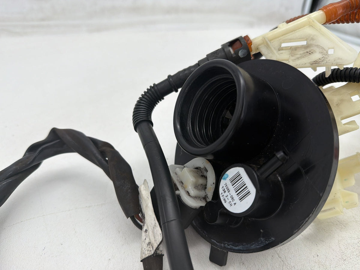 12 Harley Electra Glide Touring Ultra OEM Fuel Pump Gas Gasoline Petrol Sending