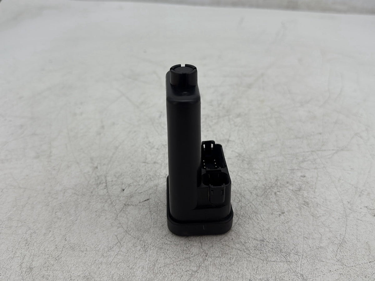2010 Harley Road King Touring Classic OEM Turn Signal Security Module TSSM