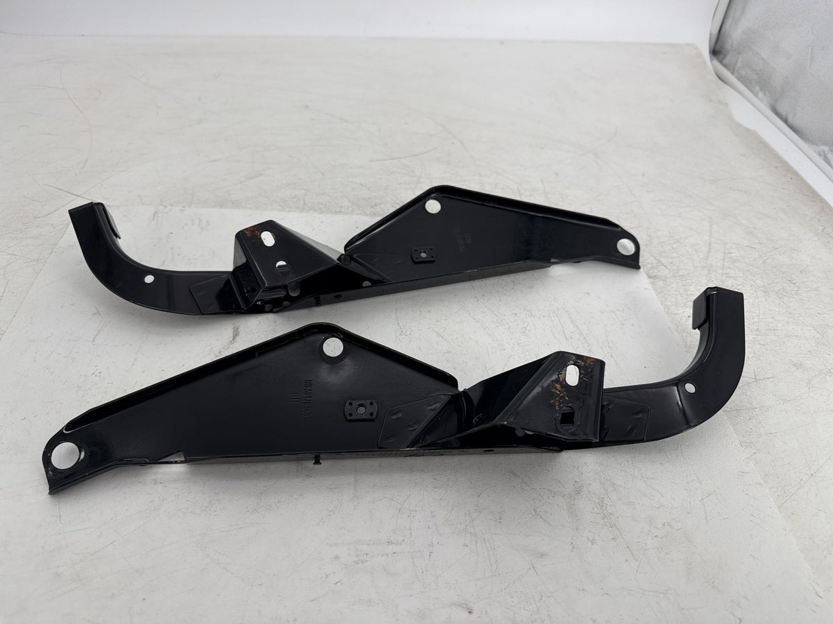 2013 Harley Street Glide Touring FLHX OEM Right Left Fairing Support Brackets