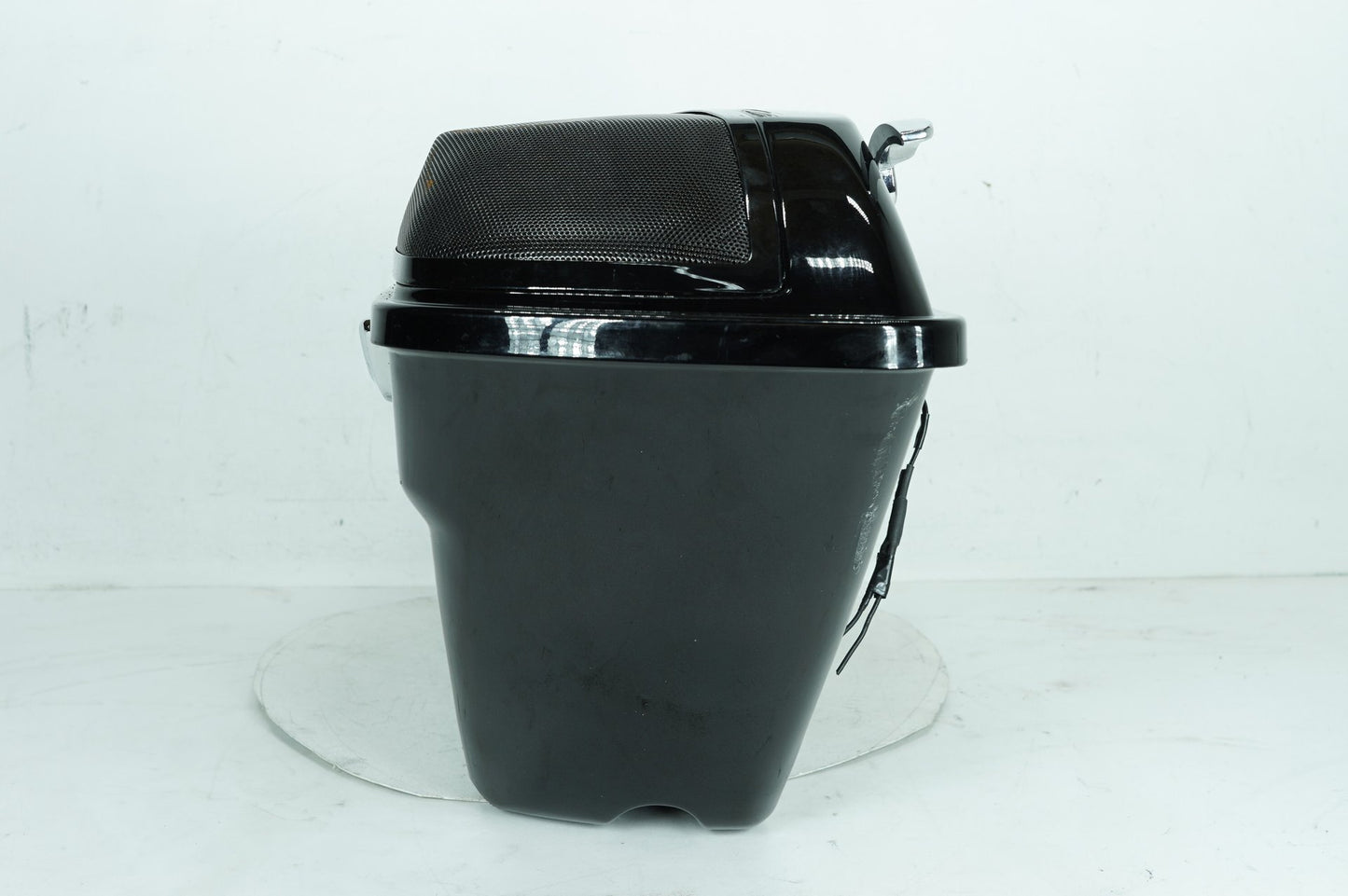 2007 - 2011 Harley-Davidson Touring Street Glide Right 1 Saddlebag Luggage NO Key 90752-93