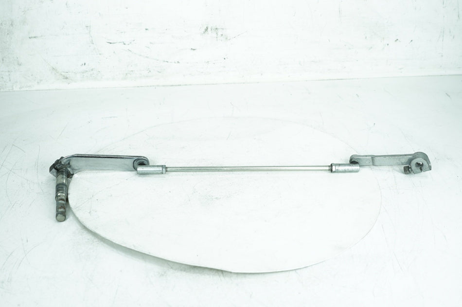 2009 Harley FLHTC Electra Glide Classic OEM Gear Shifter Lever & Rod Linkage