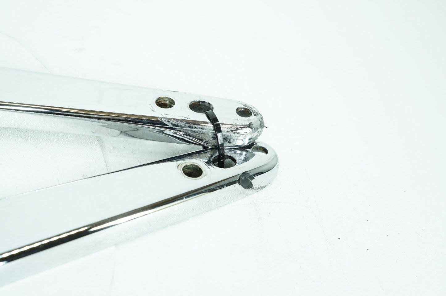 1999 - 2006 Harley-Davidson Softail Fat Boy Rear Left Right Fender Struts Bracket 59955-00