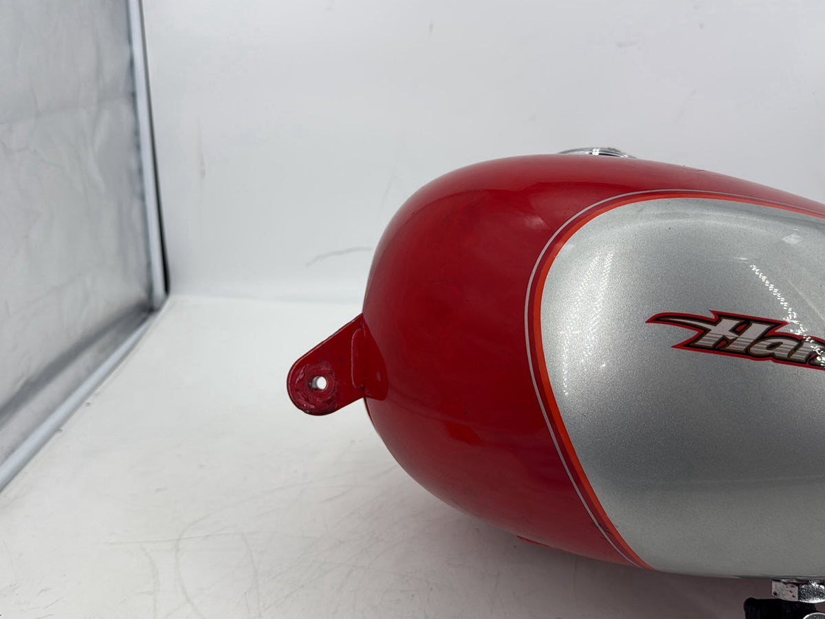 2005 Harley Sportster XL883C 883 Custom OEM Fuel Gas Tank Gasoline Reservoir