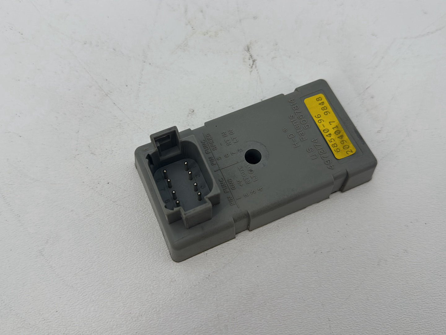1999 - 2006 Harley-Davidson Dyna Low Rider Turn Signal Computer Module TSM 68540-96