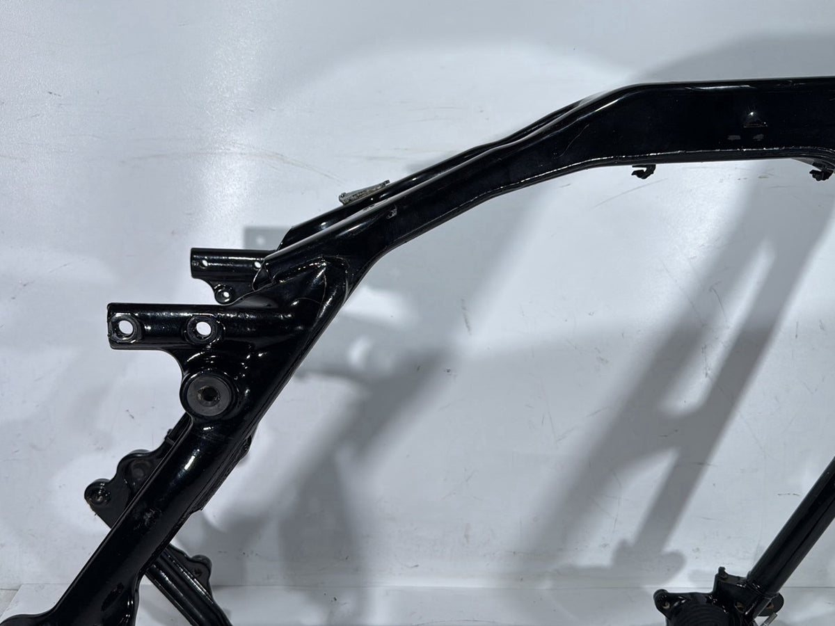 10 Harley Street Glide Touring FLHX OEM Body Main Frame Chassis 47900-10BHP SLVG