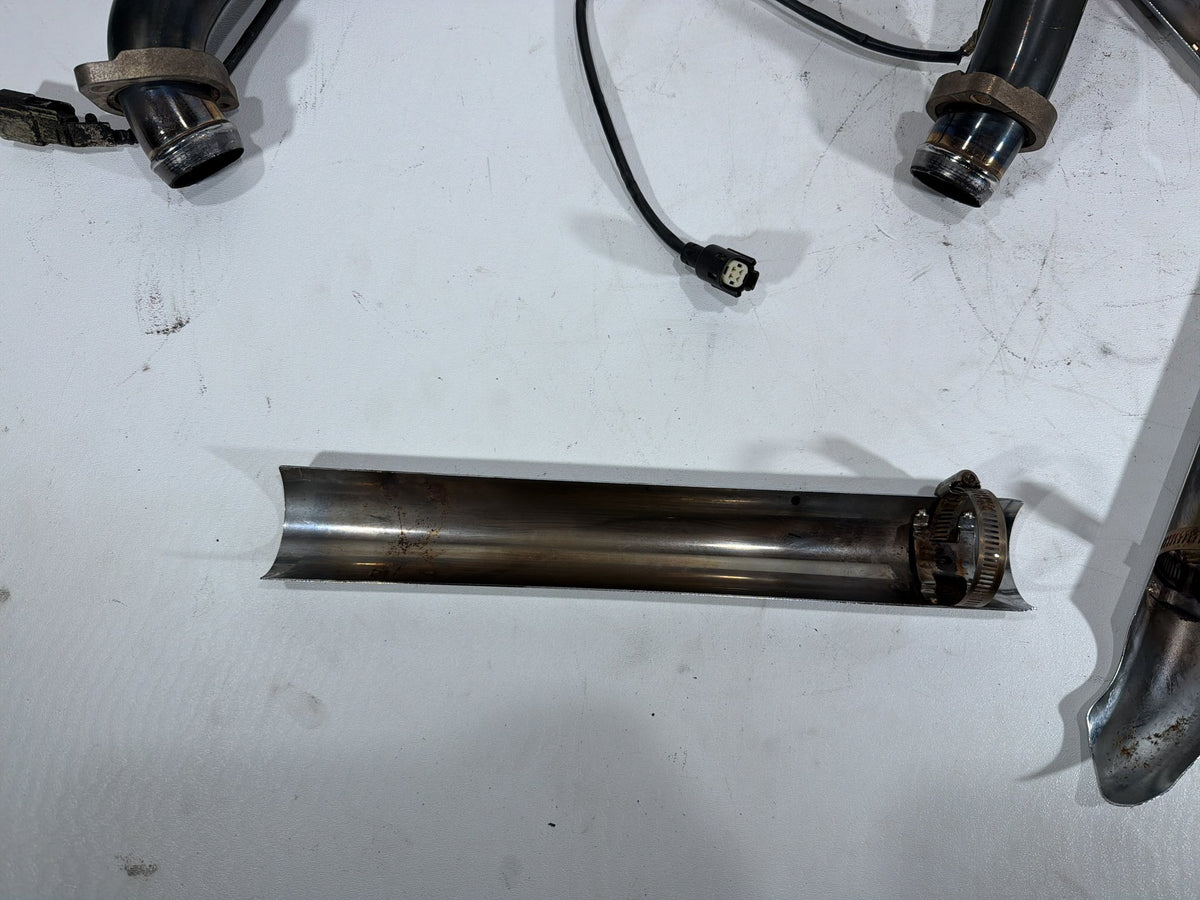 2014 Harley Softail Slim FLS OEM Exhaust Header Pipes Muffler
