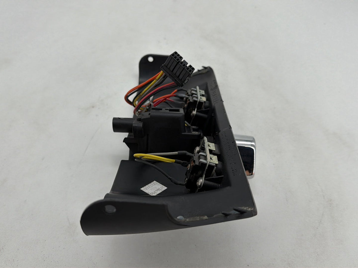 07 Harley Street Glide Touring FLHX OEM Dash Ignition Cap Switch Lockset NO Key
