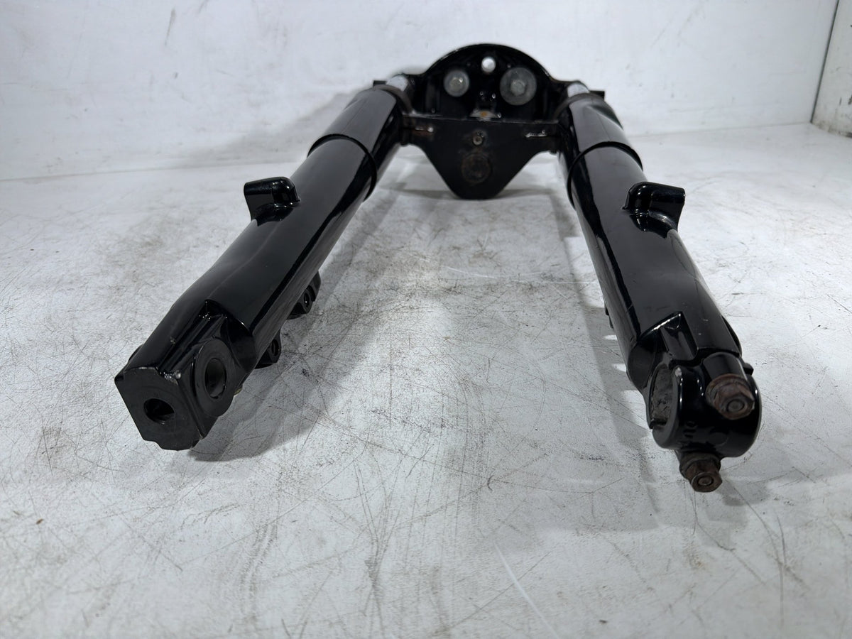 2006 Harley Electra Glide Touring Classic OEM Front Triple Tree Set & LH RH Fork Legs Sliders