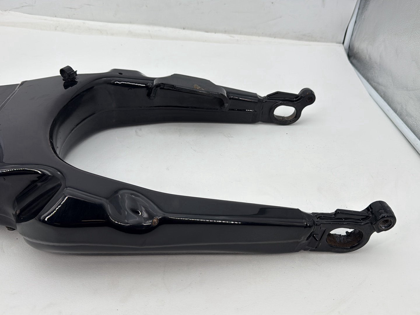 2011 Harley Road King Touring FLHRC Classic OEM Rear Fork Swingarm Swing Arm