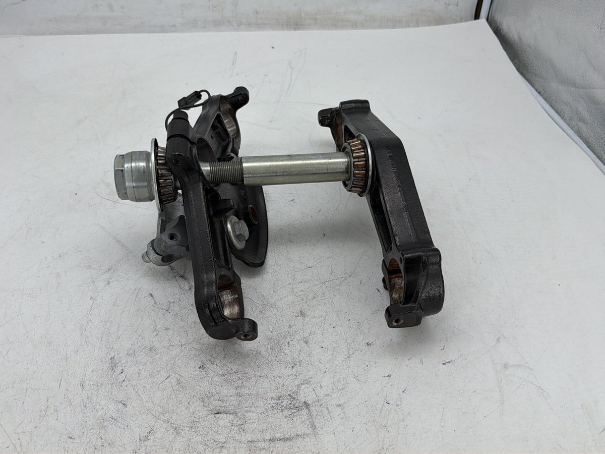 2015 Harley Electra Glide Ultra Front Fork Triple Tree OEM Upper Lower Parts