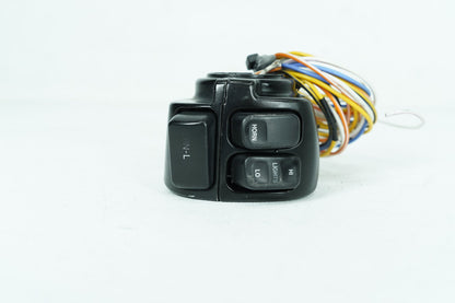 1999 - 2007 Harley-Davidson Dyna Wide Glide Left Turn Signal Headlight Switches Controls 71682-06A