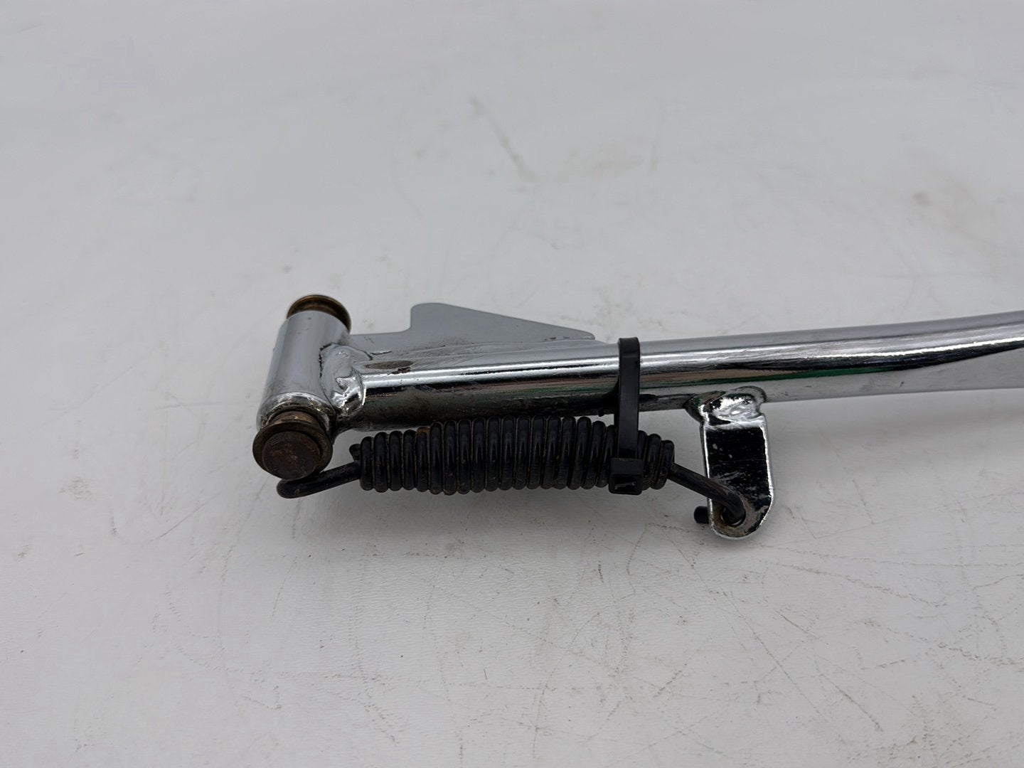 2009 Harley Sportster XL1200C 1200 Custom OEM Left Side Jiffy Kick Stand & Spring