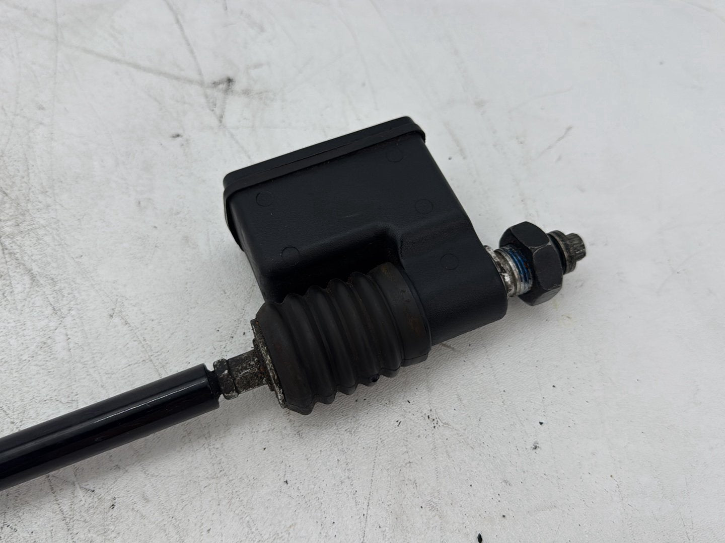 2003 Harley Dyna Wide Glide FXDWG OEM Rear Brake Master Cylinder Reservoir