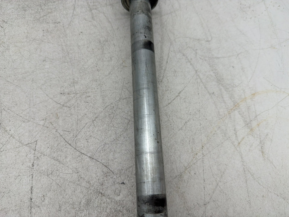 2009 Harley Electra Glide Touring CVO Screamin Eagle Rear Wheel Axle Bolt Shaft