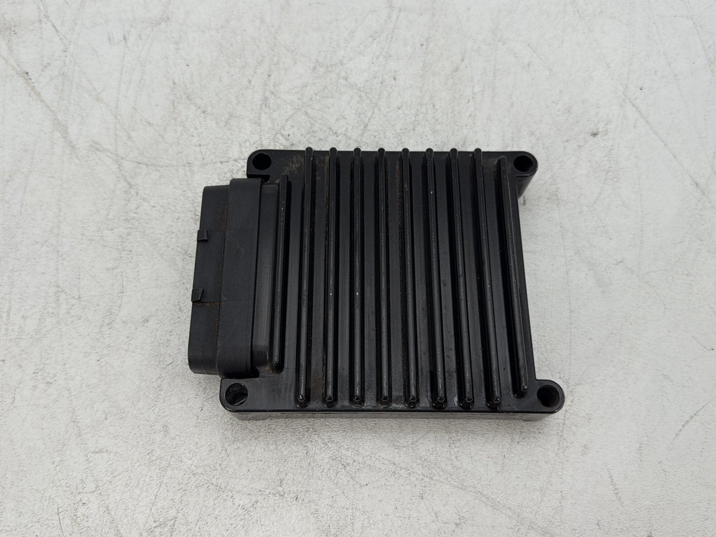 2009 Harley Sportster 883 Low XL883L OEM Engine Control Module Brain ECU ECM