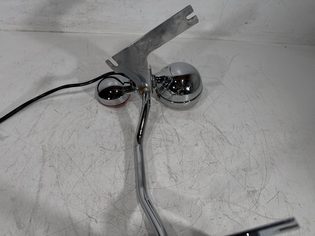 2012 Harley Electra Touring Ultra OEM Front Turn Signal Indicators Aux Light Bar
