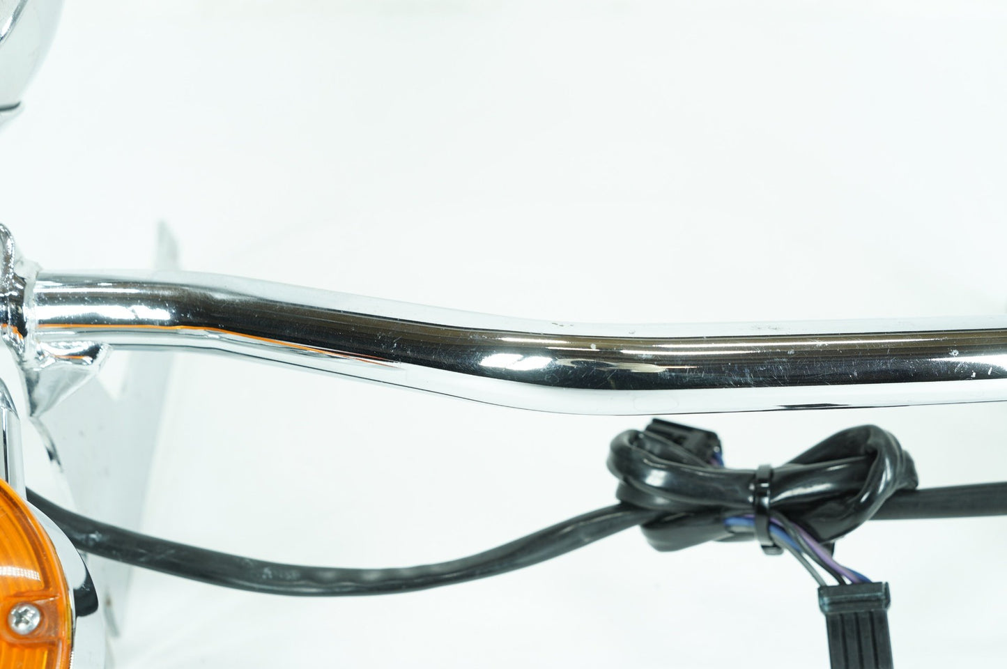2008 - 2016 Harley-Davidson Touring Electra Glide Ultra Front Turn Signal Indicators Aux Light Bar 68712-94A