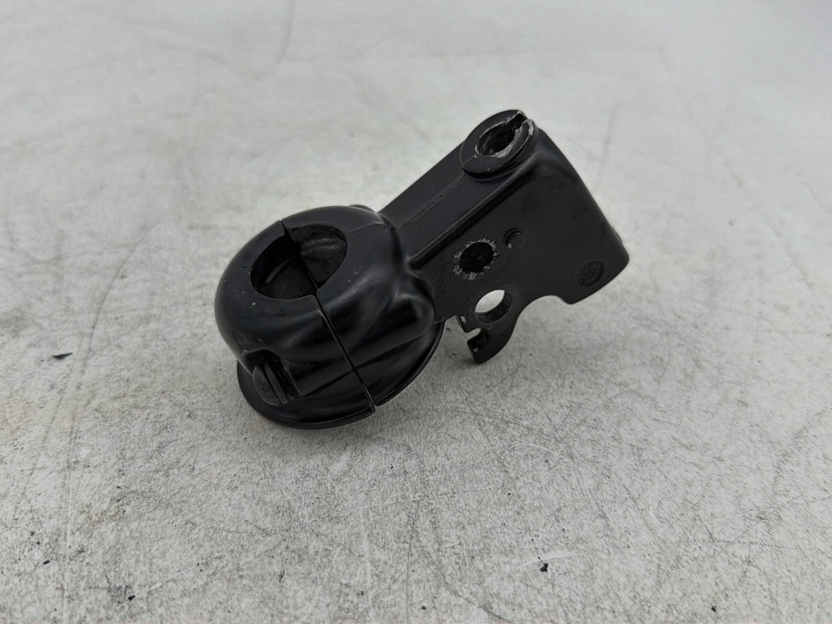 2003 Harley Electra Glide Touring OEM Clutch Hand Lever Clutch Perch 38608-96