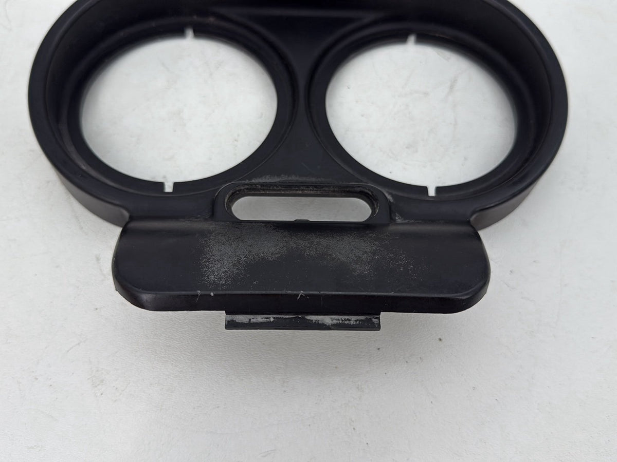 05 Harley Road Glide Touring FLTRI OEM Nacelle Speedo Tacho Bezel Trim 67923-98B
