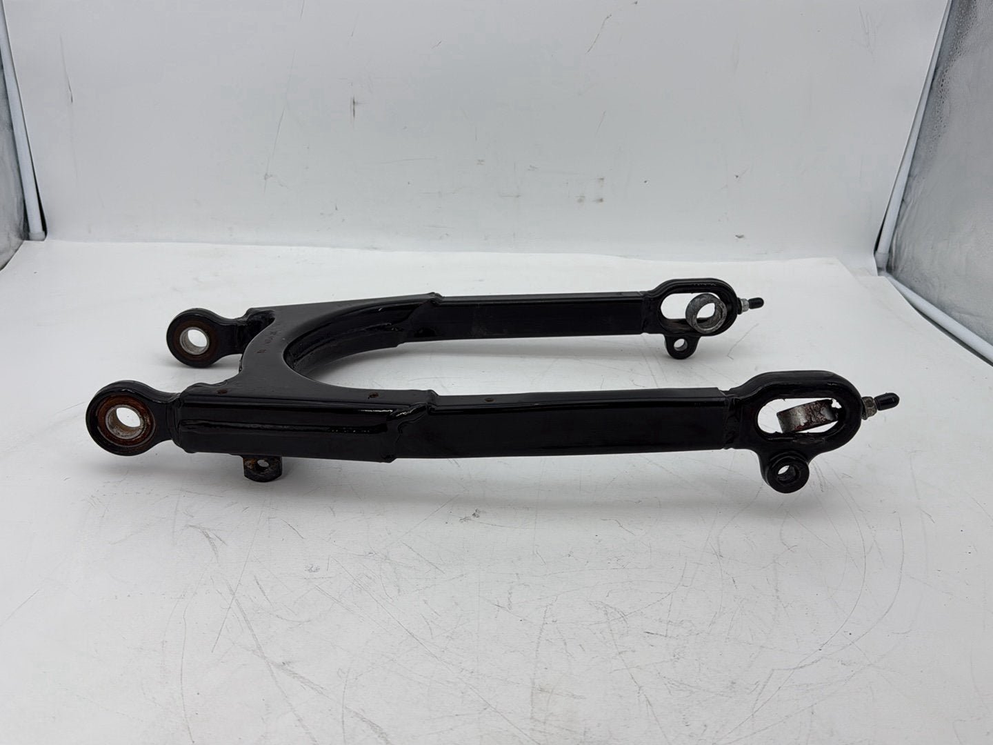 2004 - 2013 Harley-Davidson Sportster 1200 Custom Rear Fork Swingarm Swing Arm 47587-05