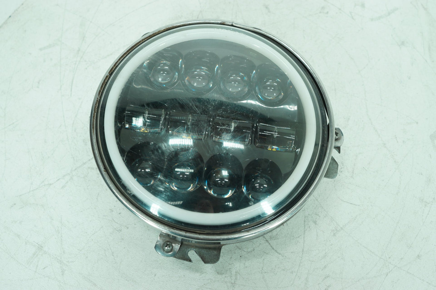 1999 - 2006 Harley-Davidson Touring Road King Police Headlight Headlamp Head Lamp Light LED 67702-81A