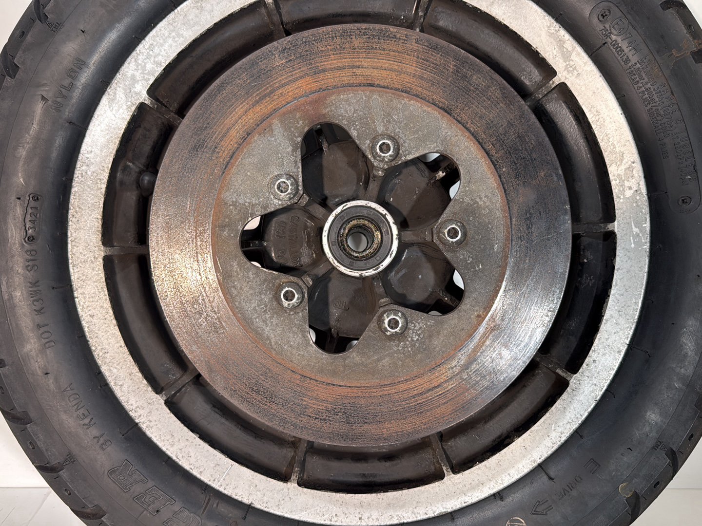 1984 - 1998 Harley-Davidson Touring Electra Glide Classic Rear Wheel Rim Tire 130/90-16 74H, 16", Kenda