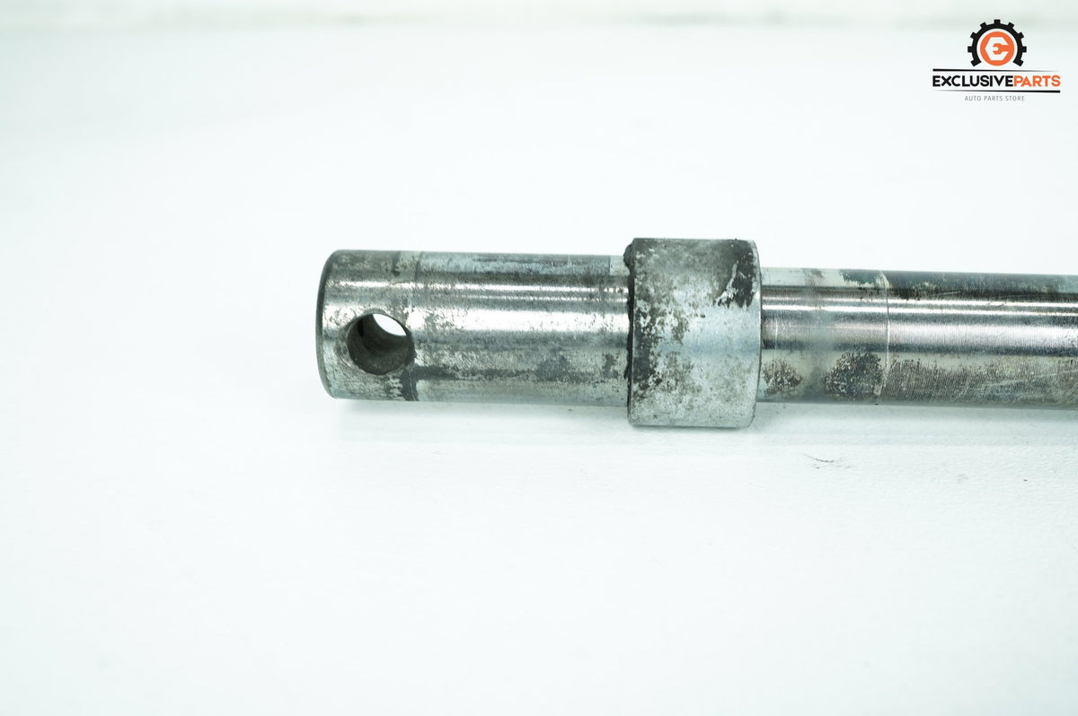 2003 Harley Touring FLHRCI Road King Classic OEM Front Wheel Axle Bolt Shaft