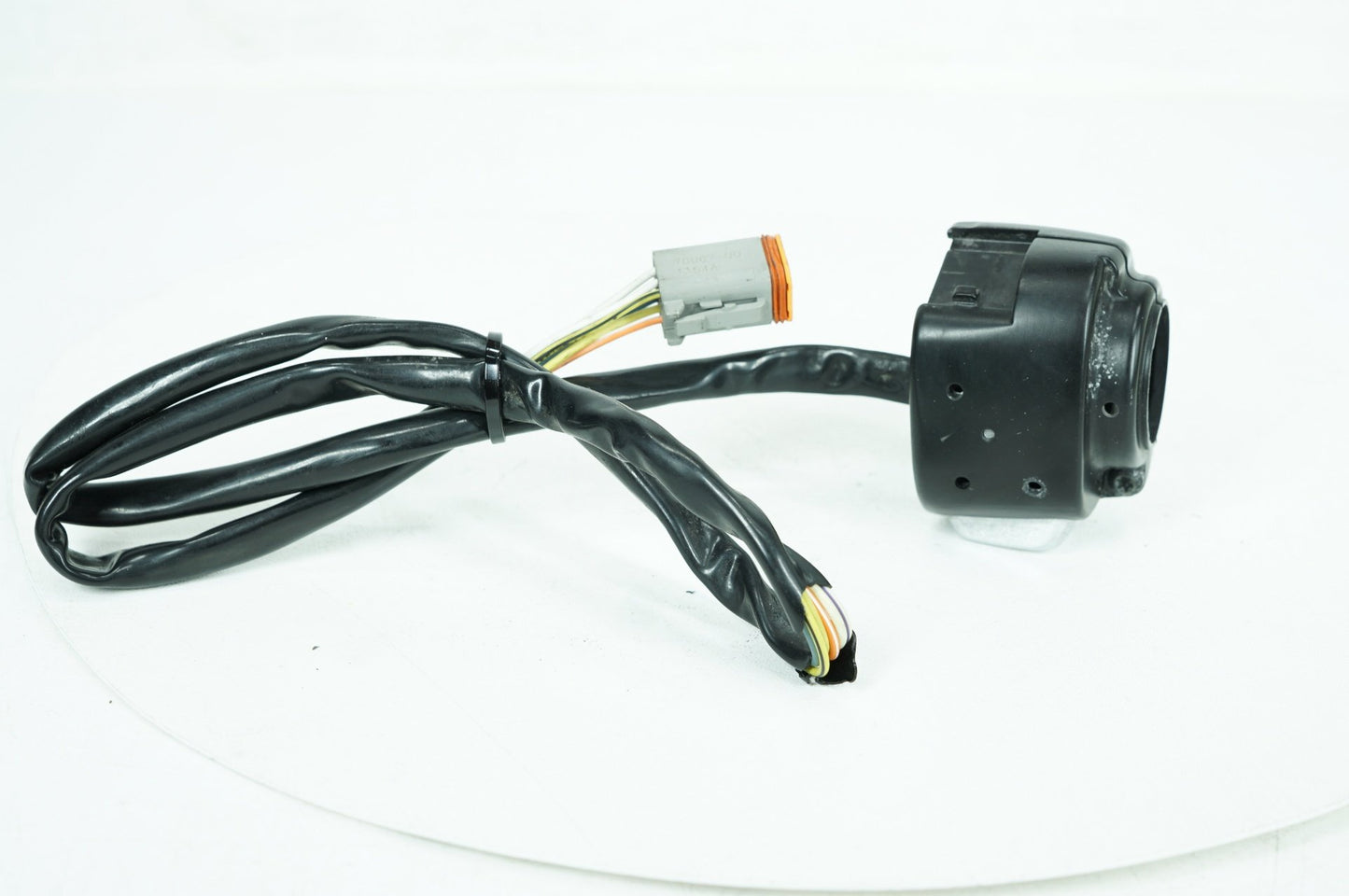 1999 - 2006 Harley-Davidson Dyna Low Rider Left Turn Signal Headlight Switches Controls 71685-06A