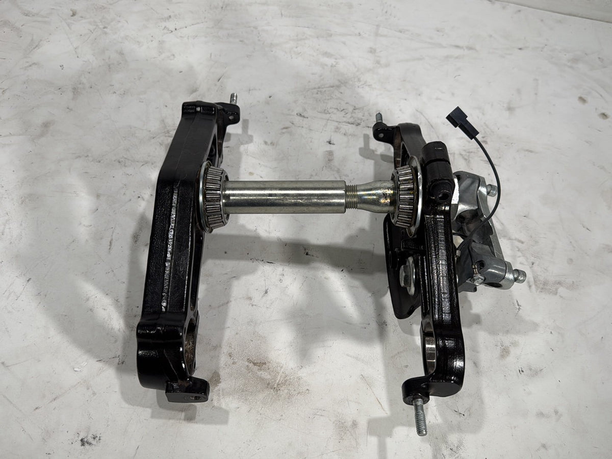 2022 Harley Road King Touring FLHR OEM Front Fork Upper Lower Triple Tree