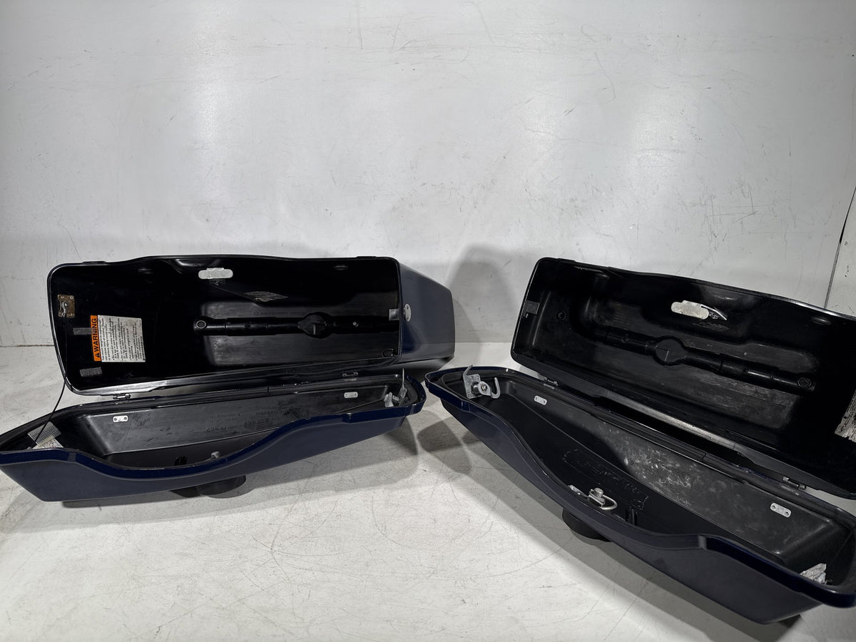 2011 Harley Electra Glide Touring Police OEM Left Right Saddlebags Luggage NOKey